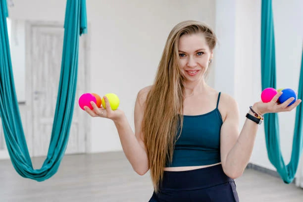 Introducing an Innovative Upper Back Tennis Ball Massage for Instant Tension Relief