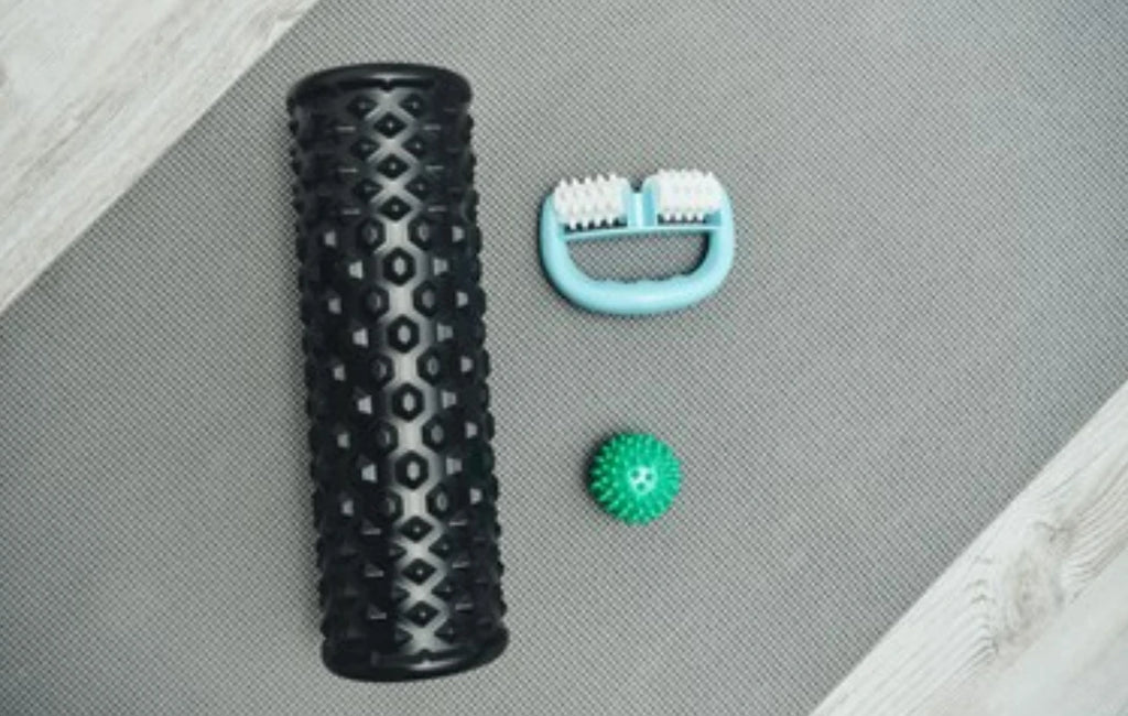 Massage Roller vs. Ball: Comparing the Best Tools for Effective and Relaxing Self-Massage