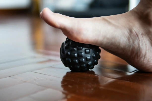 Introducing Lacrosse Ball vs. Tennis Ball: A Revolutionary Choice for Massage Therapy