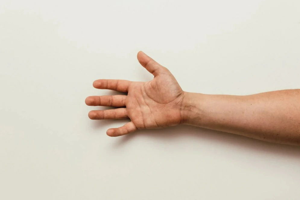 17 Big Daily Finger Exercises